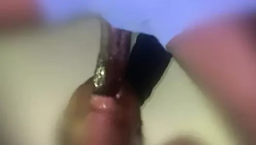 Ağzı o kadar ıslaktı ki kamera merceğini bozdu