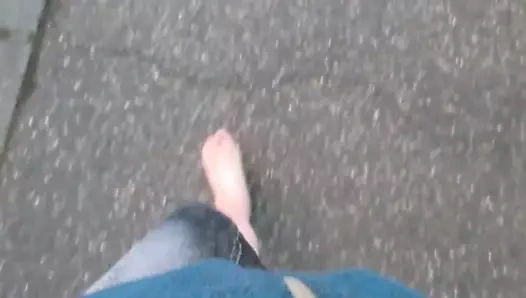 yalınayak yürüyüş