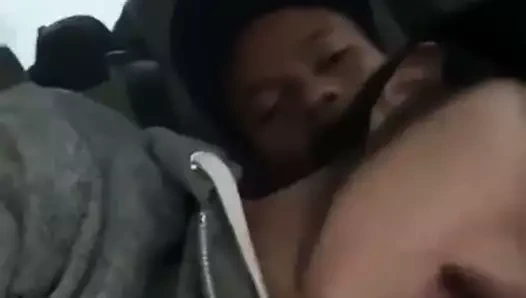 arabada sigara içmek