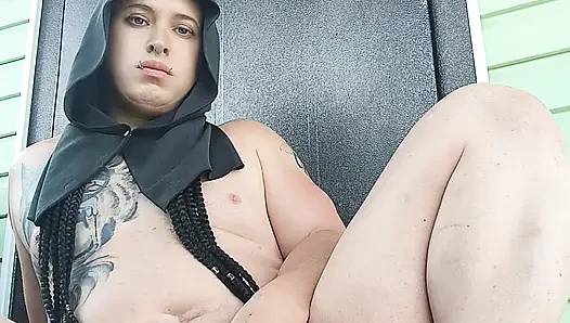Bonnie halka açık mastürbasyon