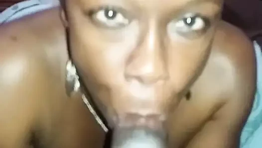 öğretmen bakıyor süre emme bbc