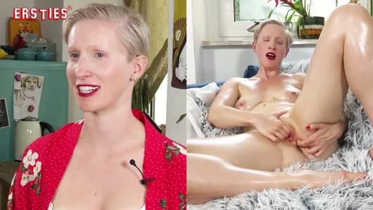 Ersties - tahrik edici ve kayan - Veronica B yağ ve lateksle oynuyor