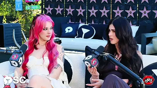 Kameraya alma işi: Stripchat Hollywood yaratıcı evinde yaşam