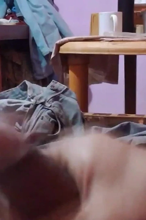 Yarak aurbation elle muamele genç göt büyük baba yarak amatör masturbady yarak amatör mastürbasyon elle muamele