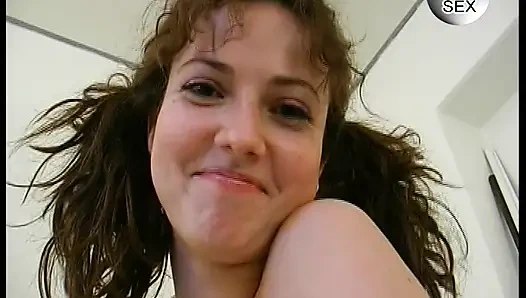 Alman Kapılarının Arkasında Özenle Siktir Edilir - Tam Film