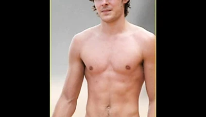 Zac Efron torse nu shirtless