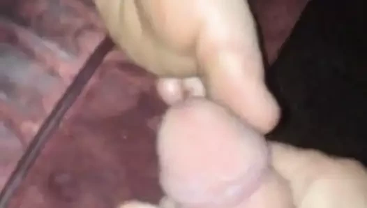 karısının seksi ayakları üzerinde Cumming