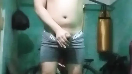 İsa boksörde penisini çekiyor #150