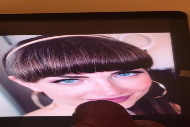 Natalie Mars döl haraç