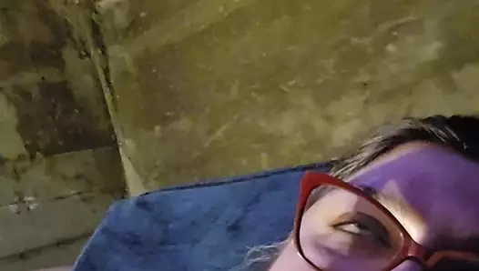 Senin için boşalıyor