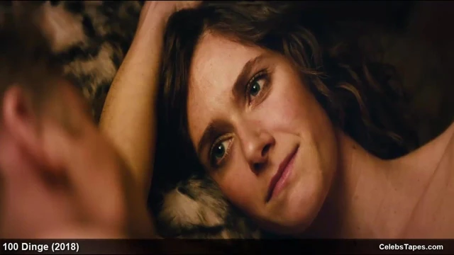 Ünlü miriam stein üstsüz ve erotik film sahneleri