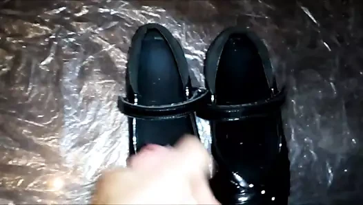 Döllü küçük balerin düzlükler