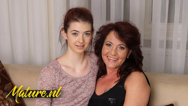 18-летняя студентка Tera Link весело развлекается с ее волосатым зрелым наставником Red Mary!