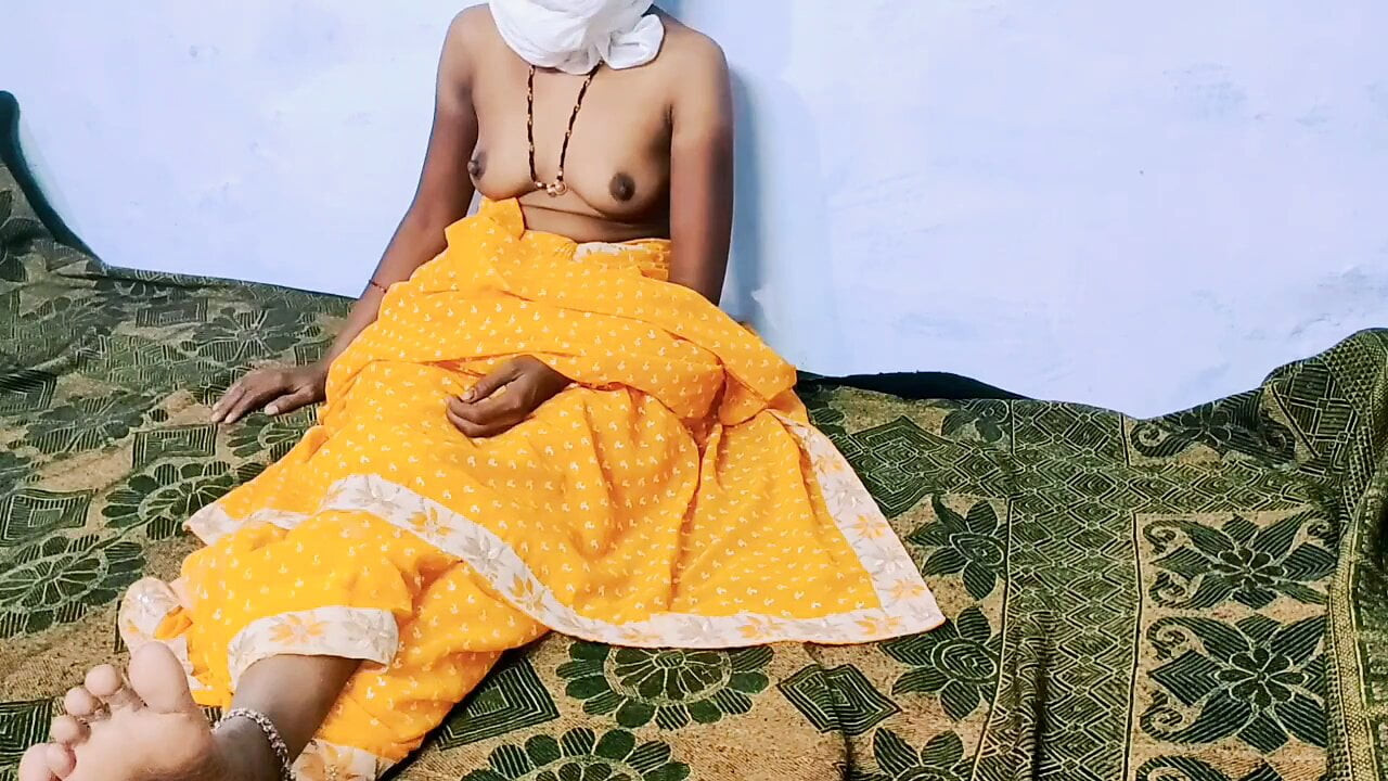 Desi Hint köy çift var seks at gece yarısı sarı sari
