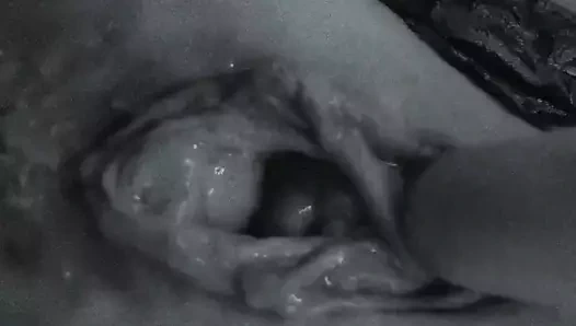 En iyi hatun fışkırtıyor