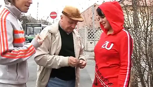 Свежая моча для дедушки - Джордж - Szilard - Susanne