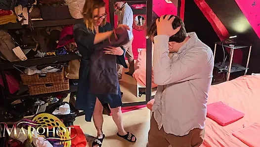 Yaramaz Alarm Saat - Sevgilim Beni Misafir Odasında Sevişirken Kocam Film Çekiyor