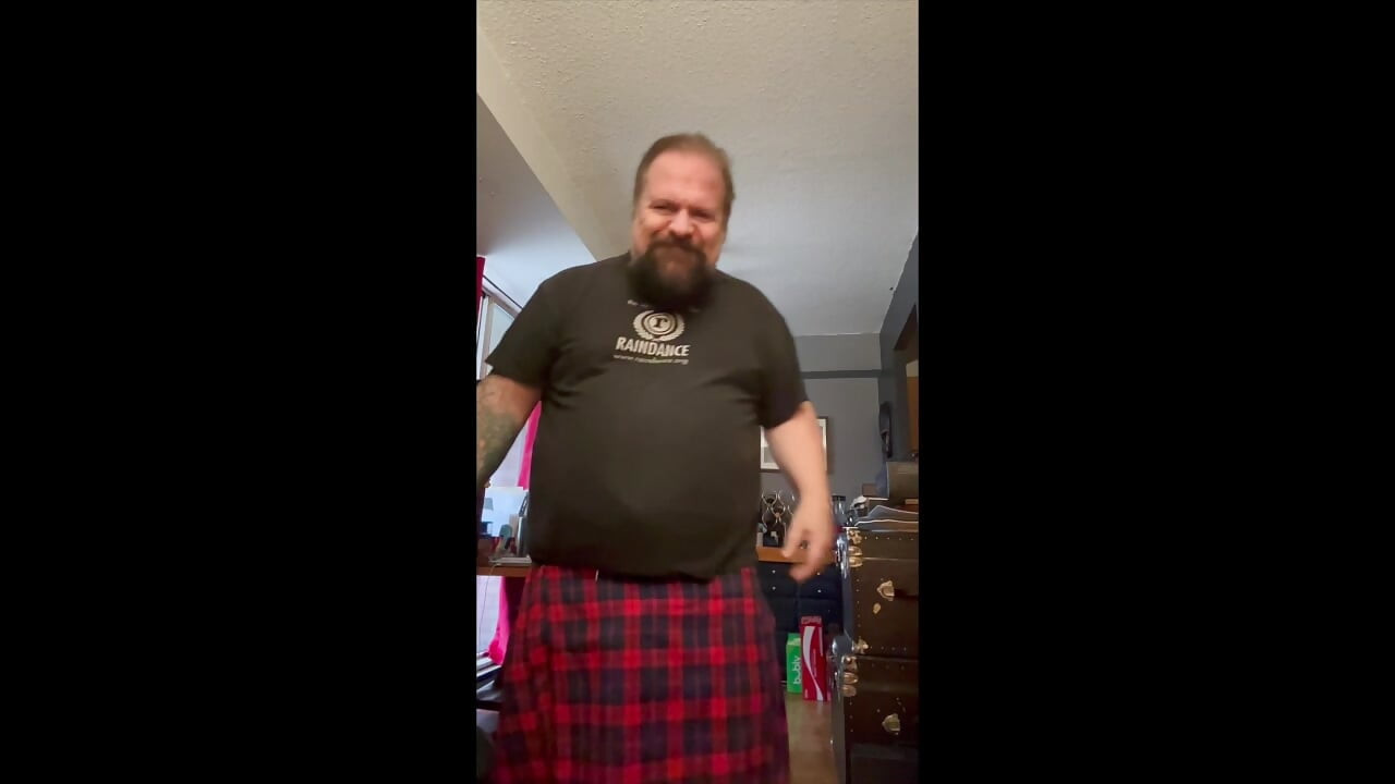 İskoç ayısı kilt içinde - büyük döl