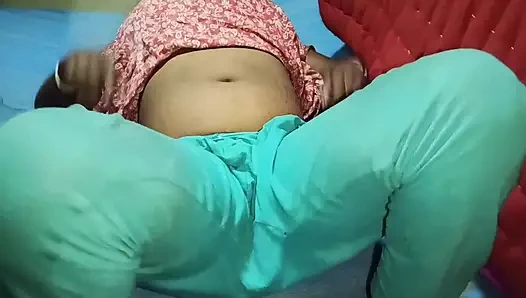 Chhoti bhabhi ki tight chut ki chudai ki pata kar bahut maja aaya