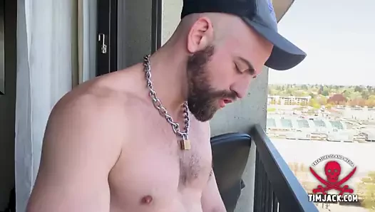 Her iki ucundan yapıştırın