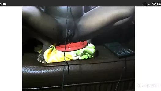 Sara eğlence fışkırtma