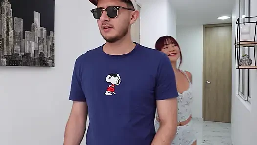 Toplantının ortasında baldızımı siktim, kız arkadaşımdan daha iyi sikişiyorlar