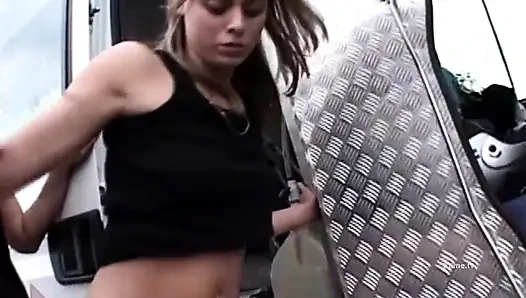 Motokros'ta bir gün iyi bir sikişe dönüşüyor