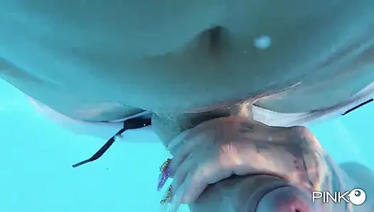 Ateşli kız Korinha Luca Ferrero tarafından sikiliyor