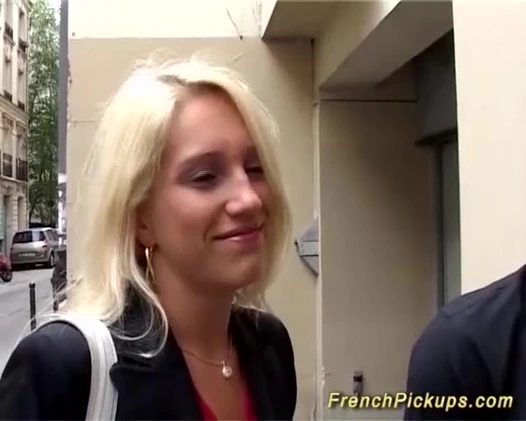 Sıska fransız ilk kez anal aldı