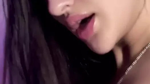 YourGirl_Leila videosu