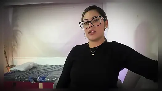 I fuck sexy and prudish psychologist in her office in the middle of a session