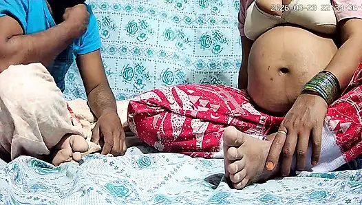 Hintli öğretmen ve öğrenci sınıfta seks yapıyor 29755