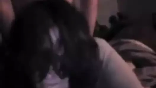 Beni özlediğini yazıyor