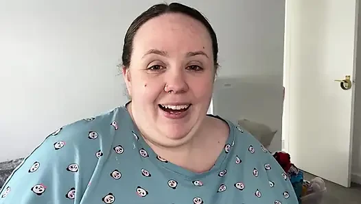 Oda arkadaşı porno izlerken seni izliyor | 31 TALIMATı