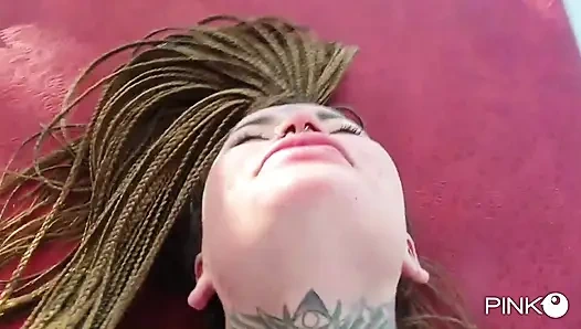 Ateşli kız Korinha Luca Ferrero tarafından sikiliyor