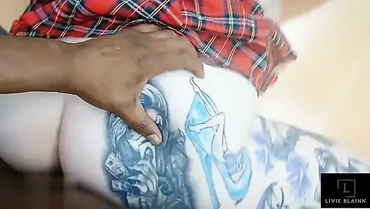 Livie blainn kolej mrluckyluck