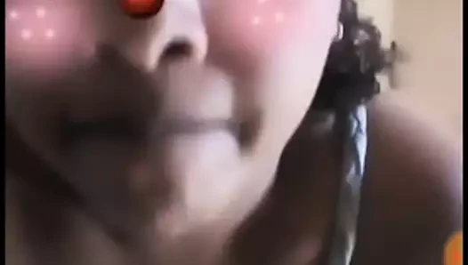 Facecat uygulamasında sıcak canlı - ses yok