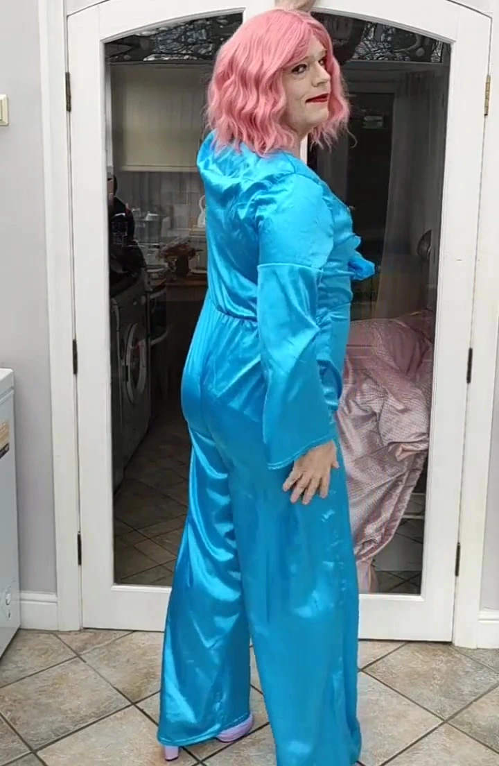 Hot Crossdresser Nottstvslut in Full Satin Jumpsuit