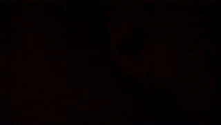 okşayarak nemlendirir