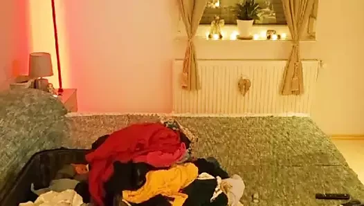 Emmaaatv trans kadın kılıklı masturbasyon