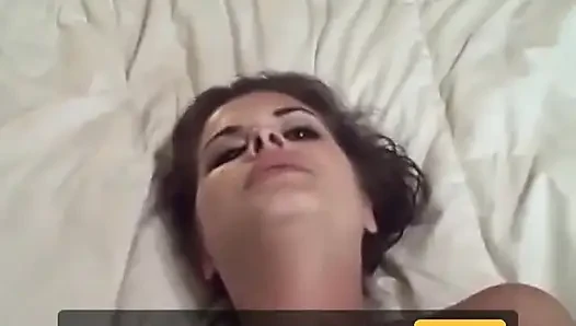 Sexxy Brandon: sert boşalıyor!