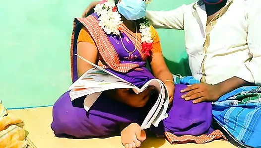 Güzel Hintli öğretmen ve öğrenci evde seks yapıyor