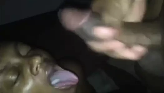 Siyah civciv alır yüz itibaren bbc