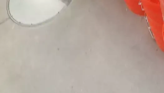 Ev deposunda sıcak bacaklar