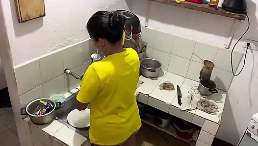 Gerçek video, arkadaşımın erkek arkadaşını mastürbasyon yapıyorum