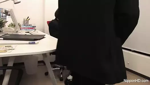 the yeni ofis stajyer alır tarafından emme horoz