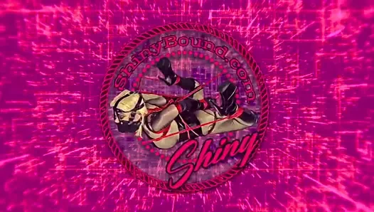 Raven Eve Domme sahipleniyor