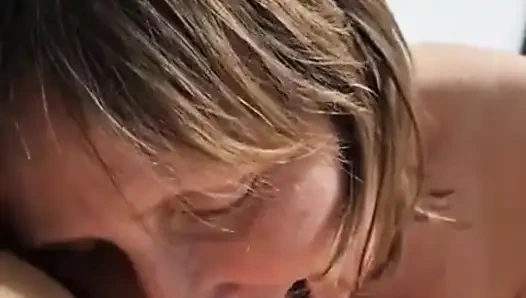 Büyük. Derin Delik