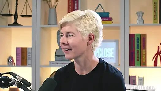 Gal ritchie: spiegler kız ve hentai sevgilisi | Adult Time Podcast