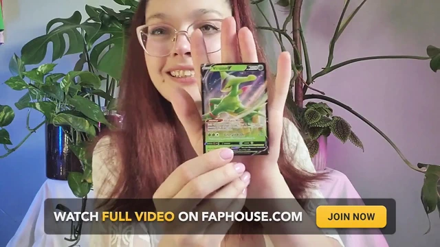 Üstsüz e-kız bakış açısı çekiyor yatak odamdasın